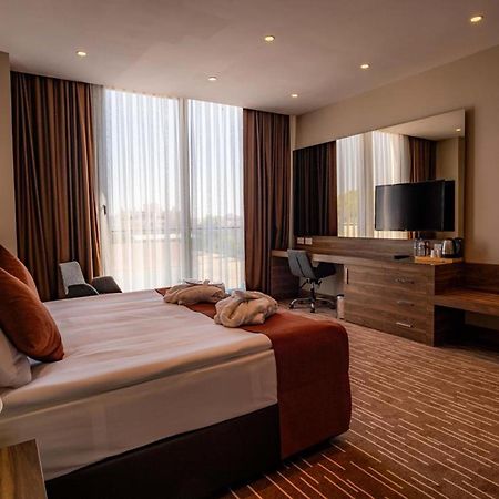 Ekor Elegance Hotel Famagusta  Eksteriør billede